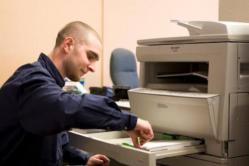 Làm thế nào để khắc phục máy photocopy nhanh chóng, tránh ảnh hưởng công việc?