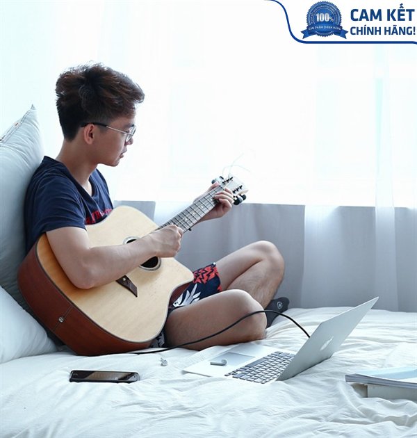 Cáp âm thanh Audio 3.5mm to 6.5mm dài 3m Ugreen 40805 cao cấp